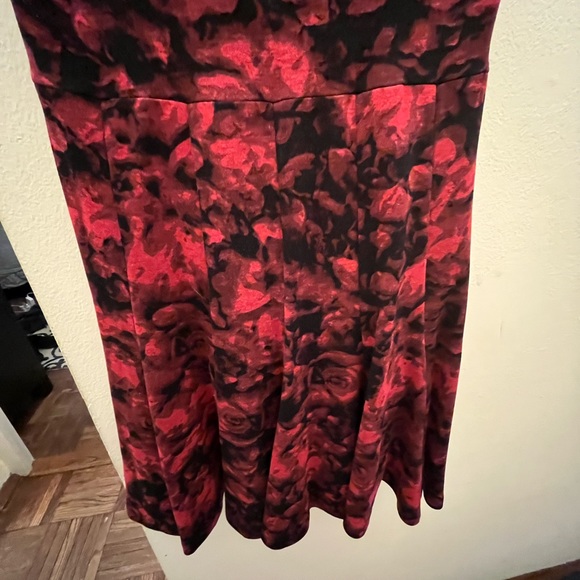 Binh ha dress - Picture 2 of 4